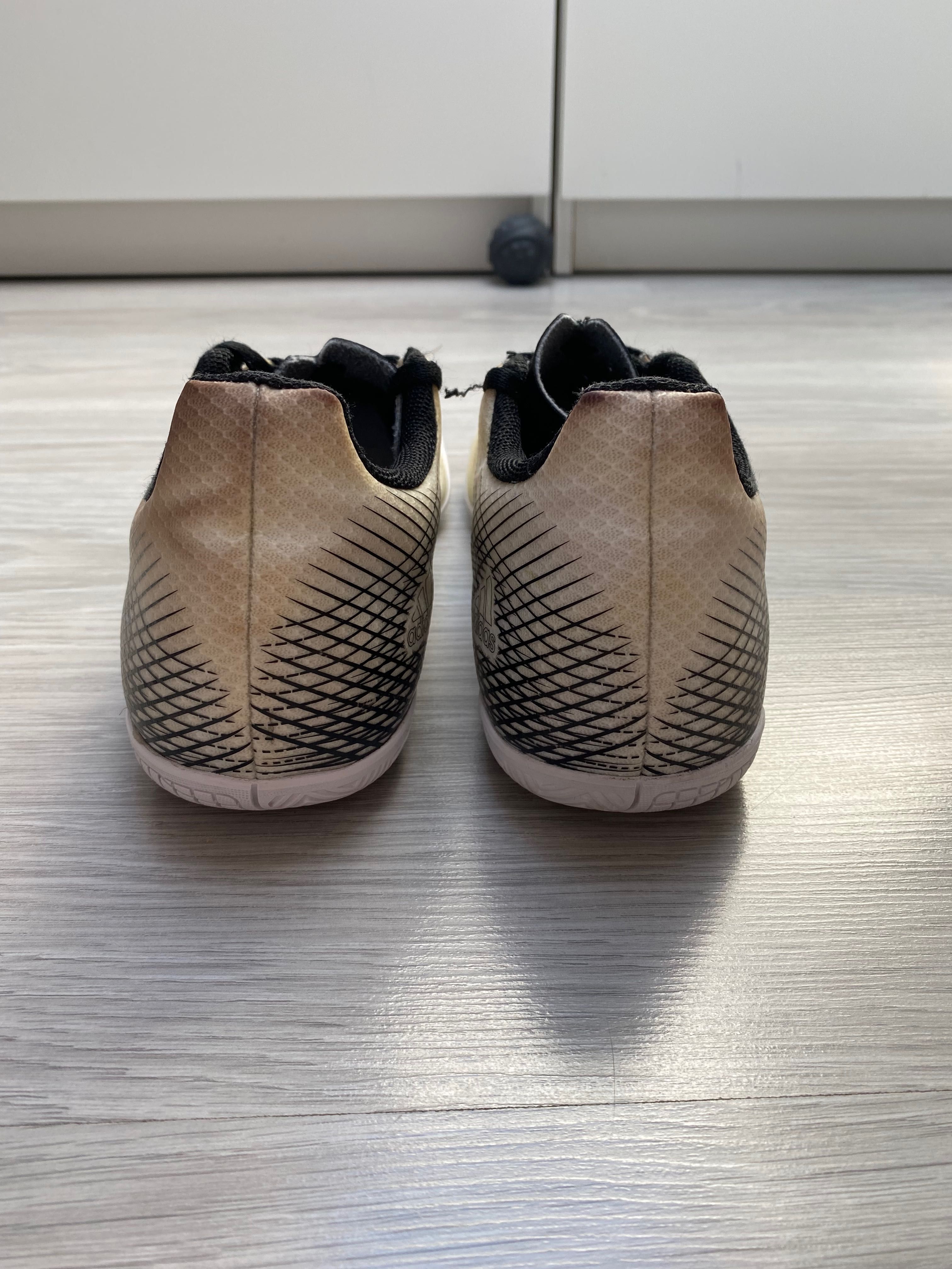 Buty halowe halówki adidas x ghosted 4in rozmiar 43 1/3