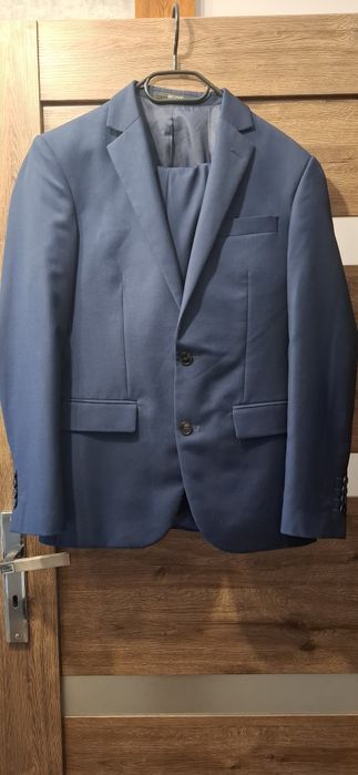 Garnitur granatowy Recman 176 młodzieżowy