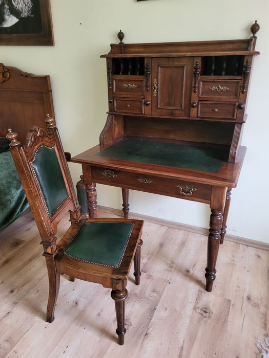 Biurko eklektyczne plus krzesło