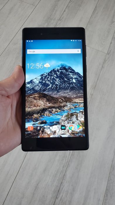 Планшет  7 дюйм lenovo 7304f