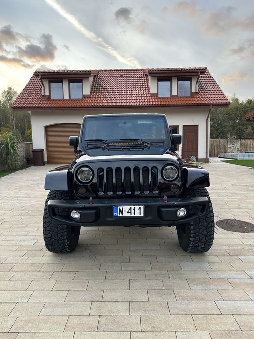 Piekny Jeep Wrangler 3.8