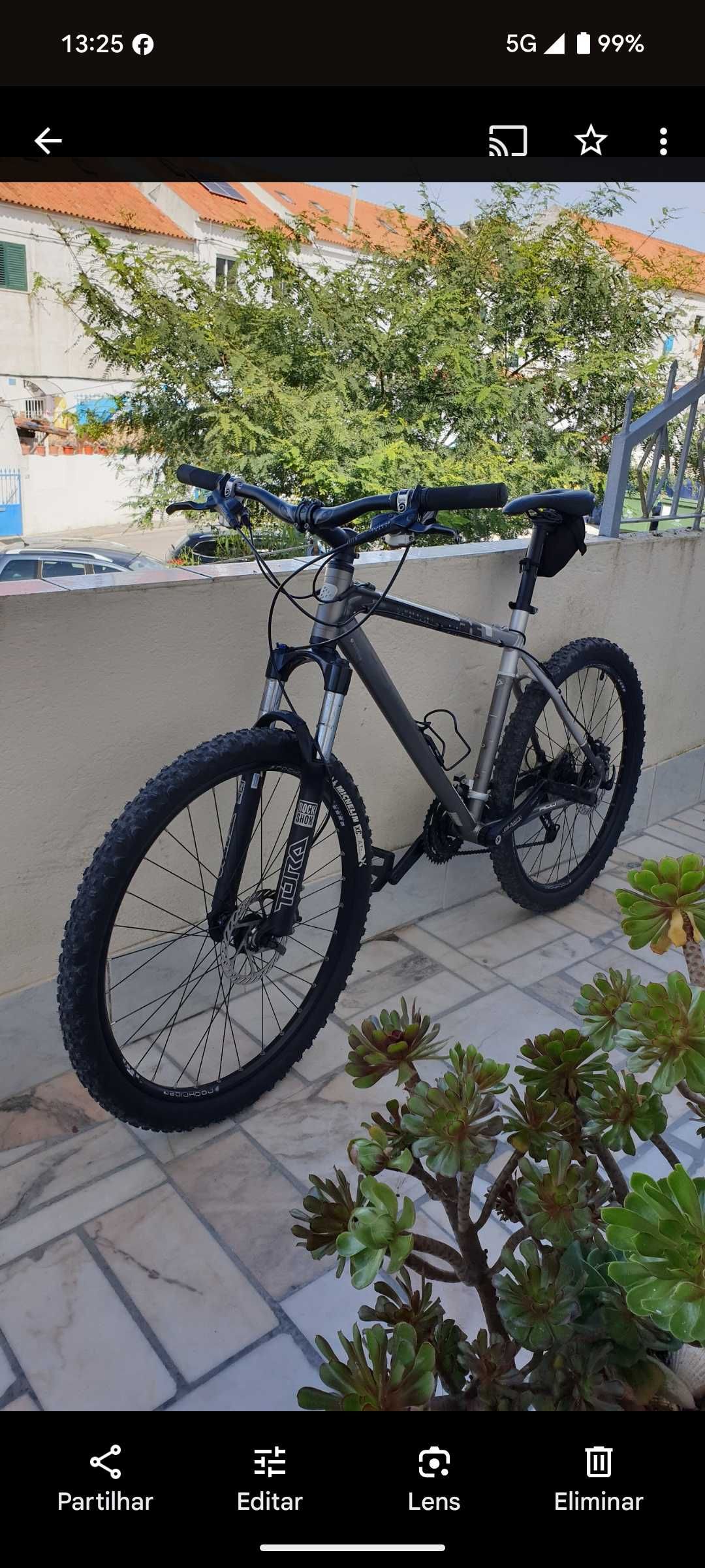 Bicicleta Rockrider 8.1