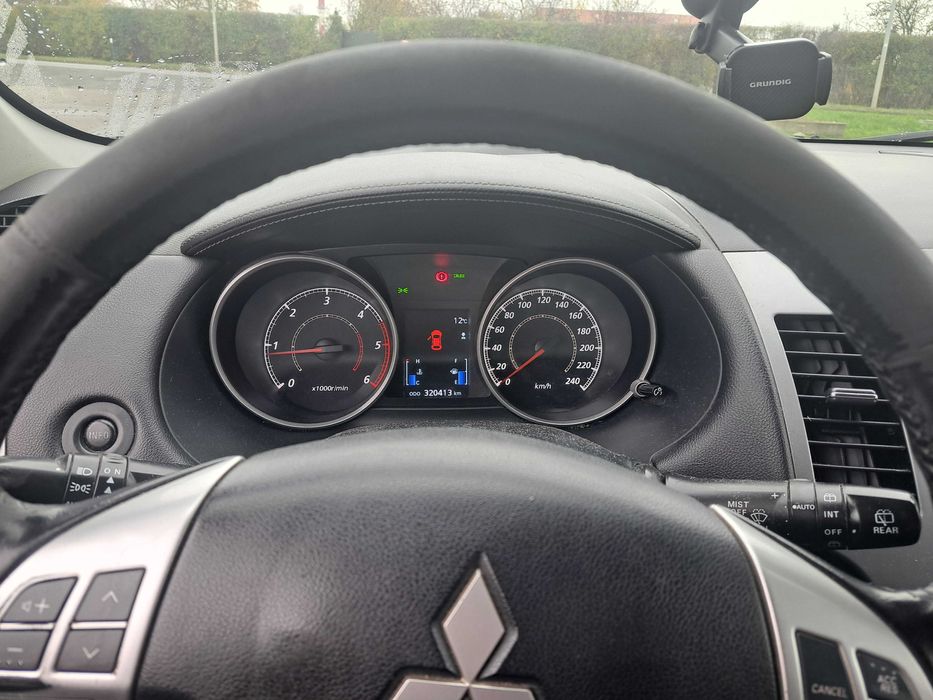 Mitsubishi Outlander 2.0