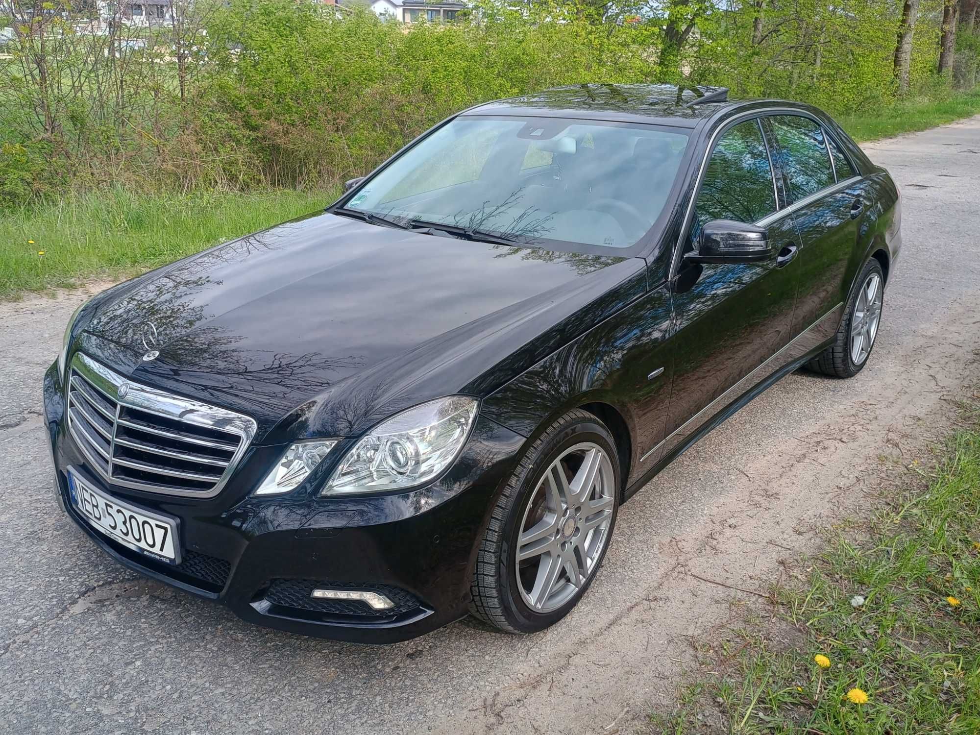 mercedes 212 350 cdi SUPER STAN POLECAM