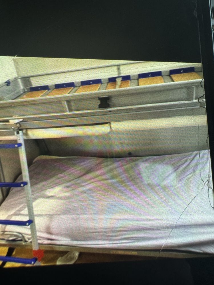 Łóżko piętrowe chowane w Sofe