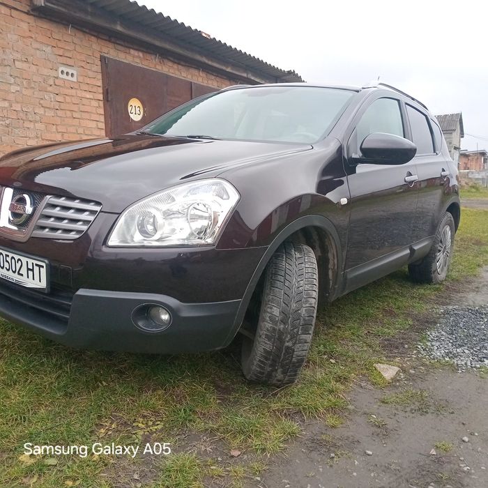 Продам Нісан в чудовому стані.