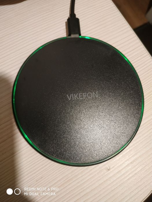 Vikefon бездротова зарядка 30W