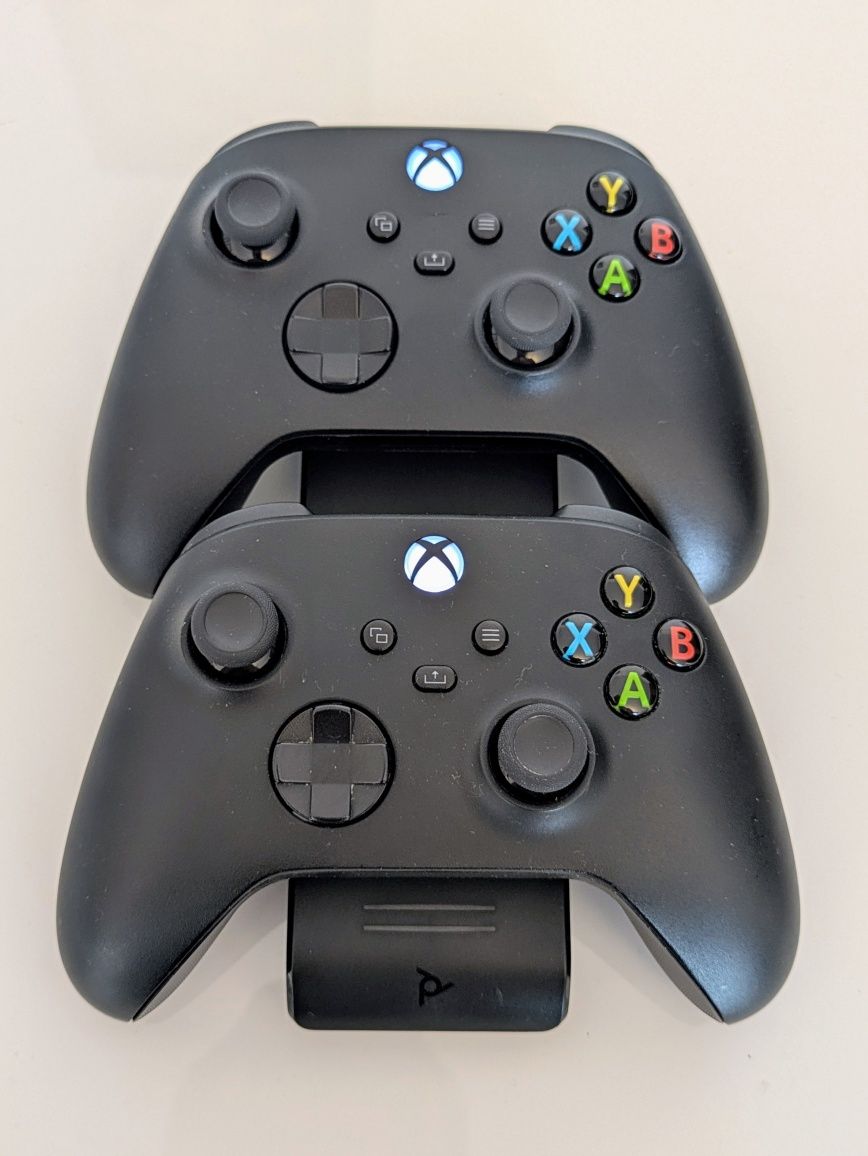 JAK NOWY! / Xbox Series X / 2 PADY! / Oryginalny komplet ! / Ładowarka