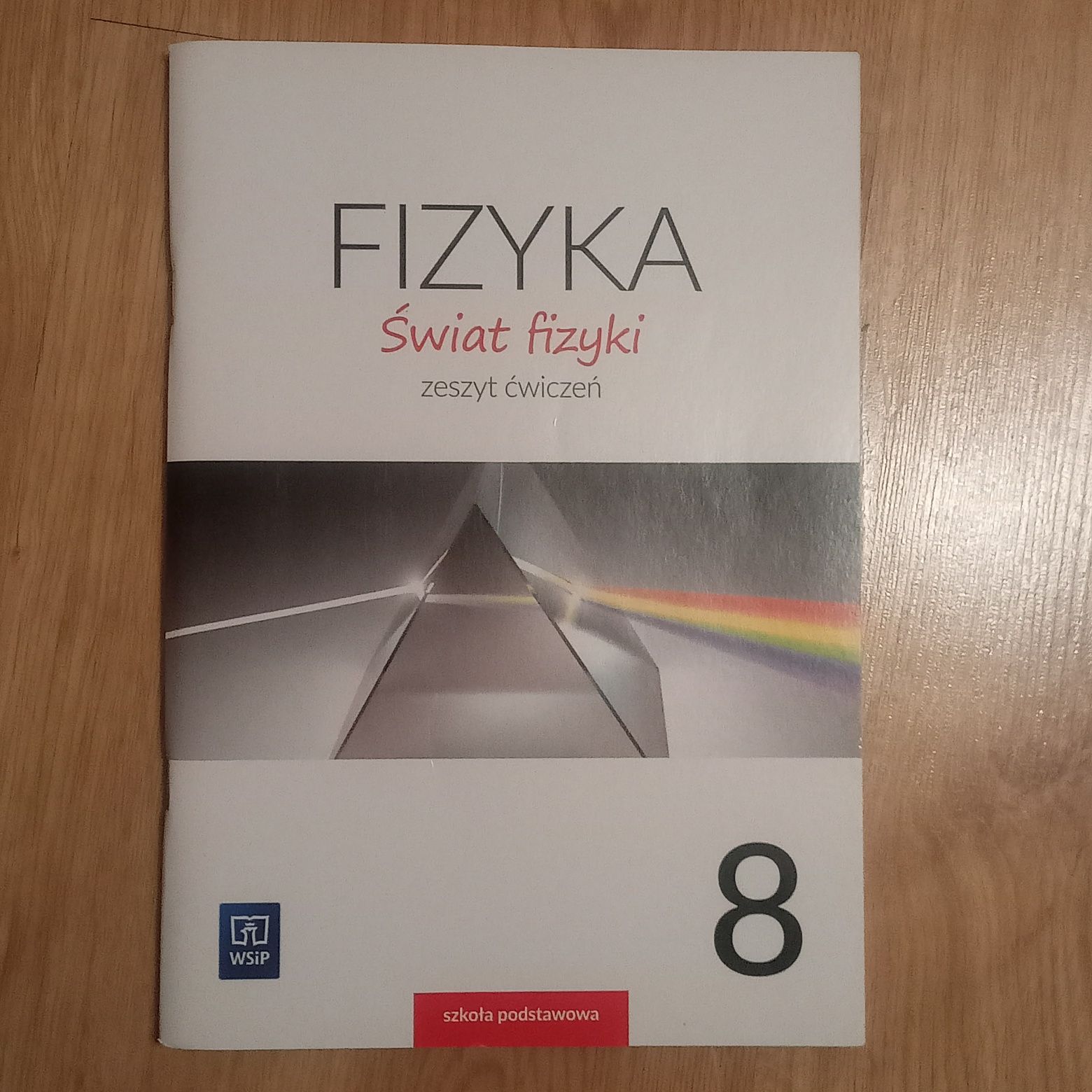 Sprzedam ćwiczenia do fizyki klasa 8