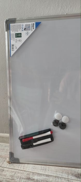 Tablica magnetyczna, suchościeralna 45