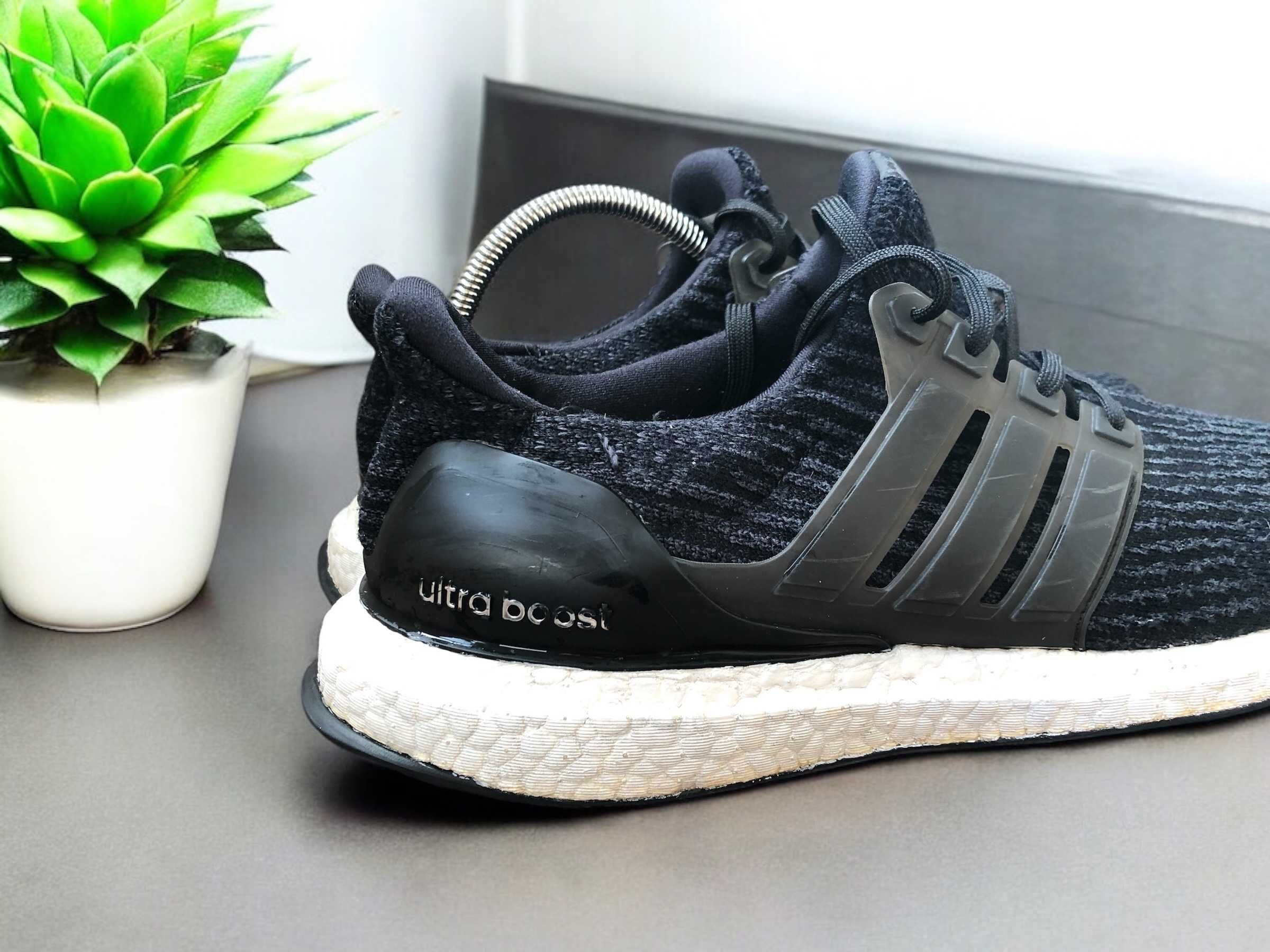 Кроссовки Adidas Ultra Boost NMD