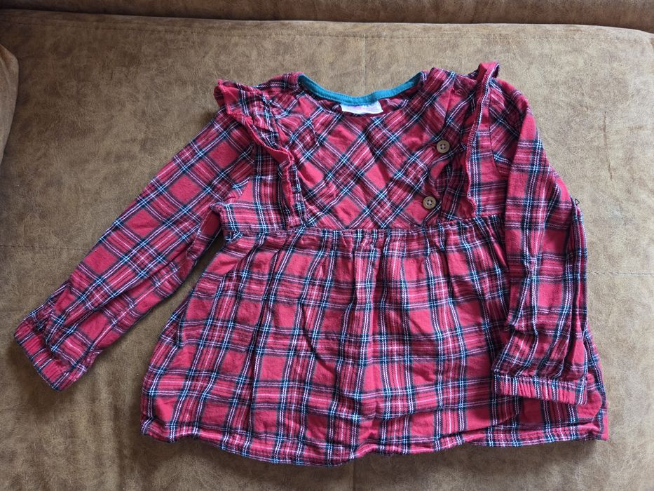 Zestaw ubrań świątecznych dla dziewczynki