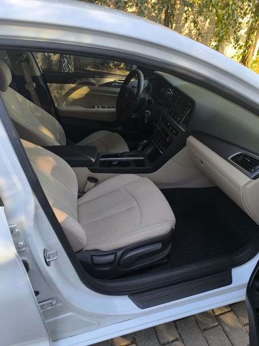 Продам Hyundai Sonata lF 2015 2.4