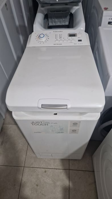Пральна машина Електролюкс