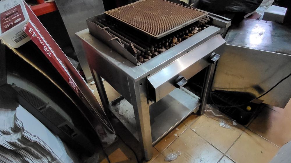 Grelhador a Gás de Pedra