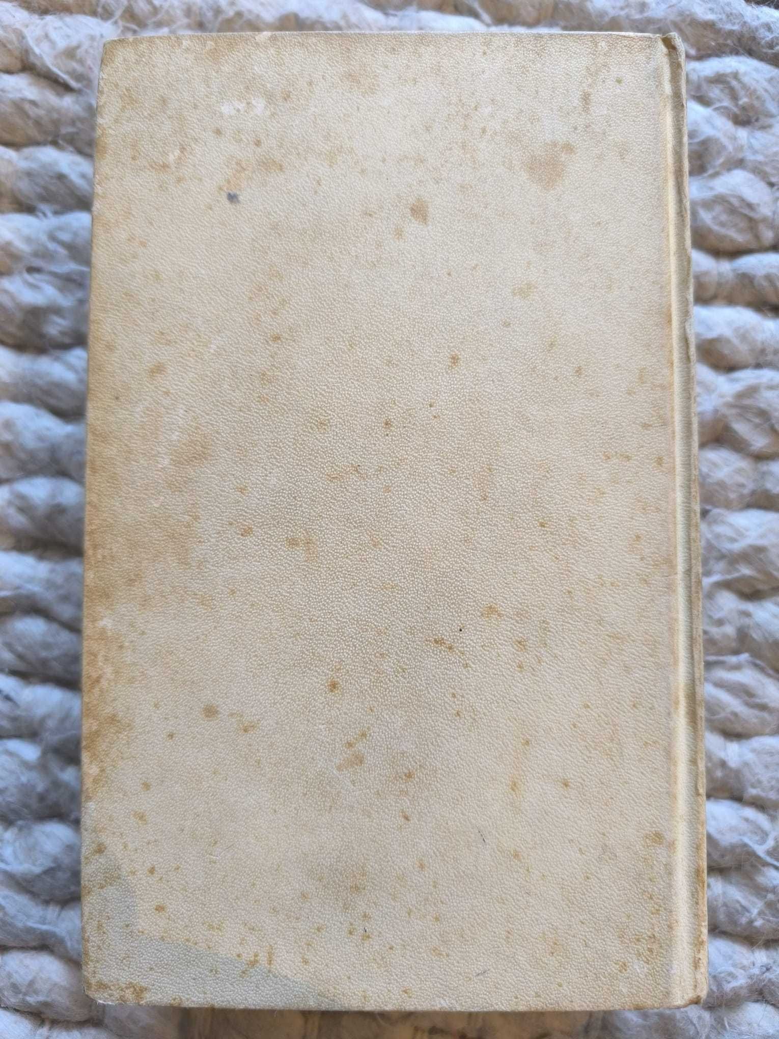Livro "O Idiota" de Fiódor Dostoiévski