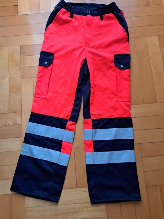 Nowe spodnie dla ratownika medycznego XS ratownicze