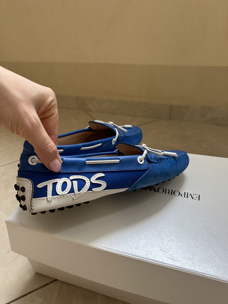 Мокасіни Tods, в іделаьному стані