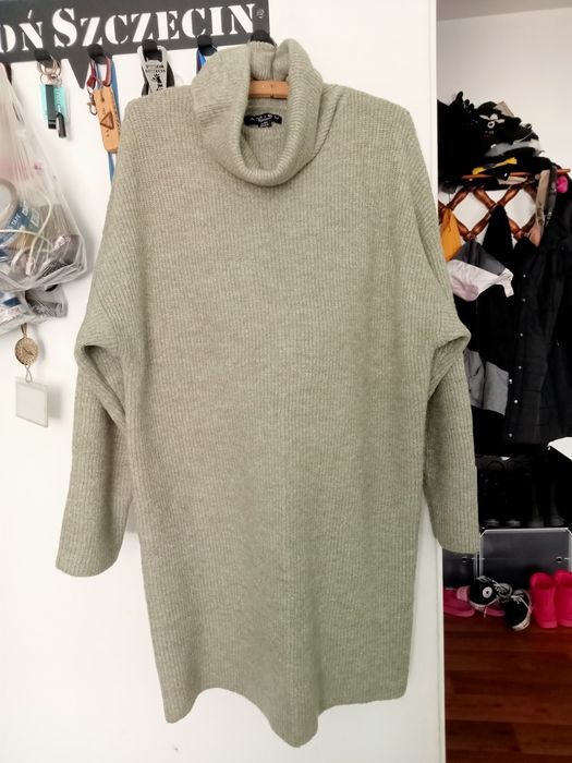 Prawie nowy sweter, golf damski roz.42/44