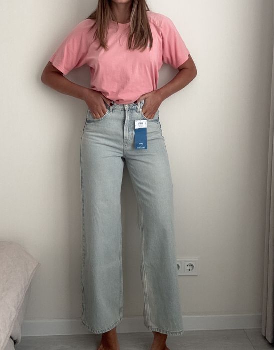 Голубые джинсы 36 размер с высокой талией