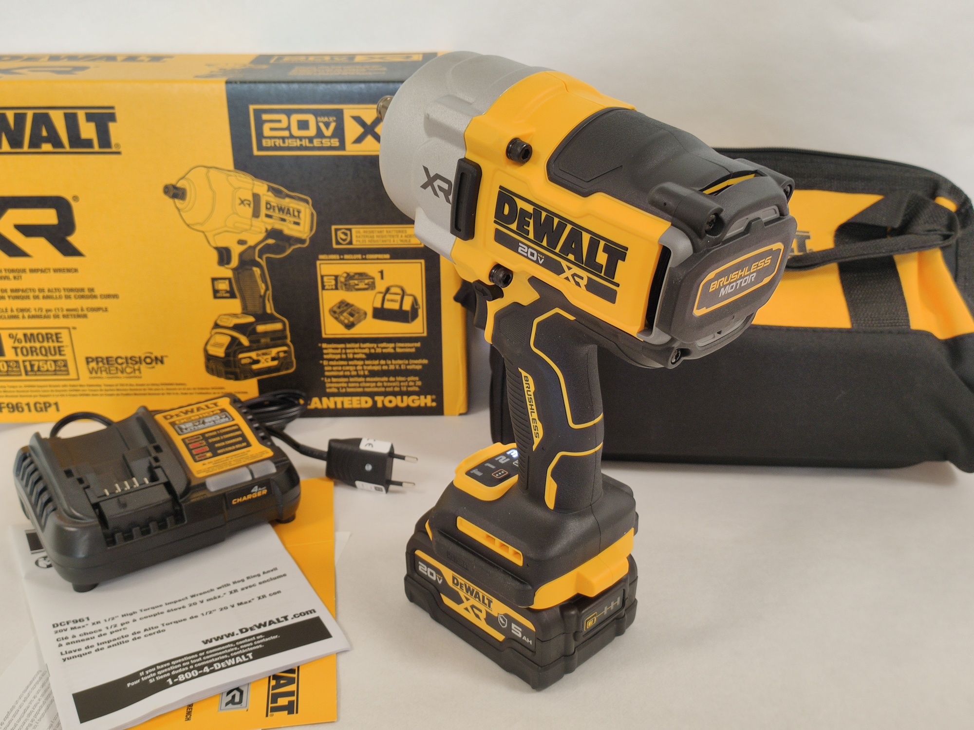 Безщітковий ударний гайковерт DeWALT DCF961GP1 XR 20V 1/2" оригінал
