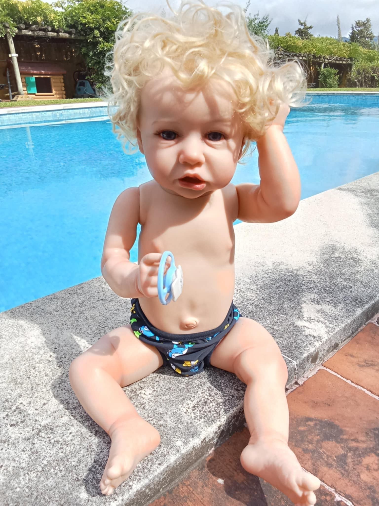 Boneca bebé reborn(artigos novos)