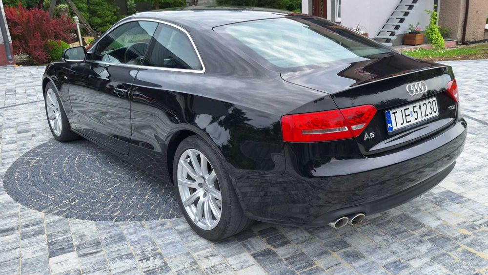 Audi A5 Coupe 2011 /2.0 TDI 177 KM/ S-Line