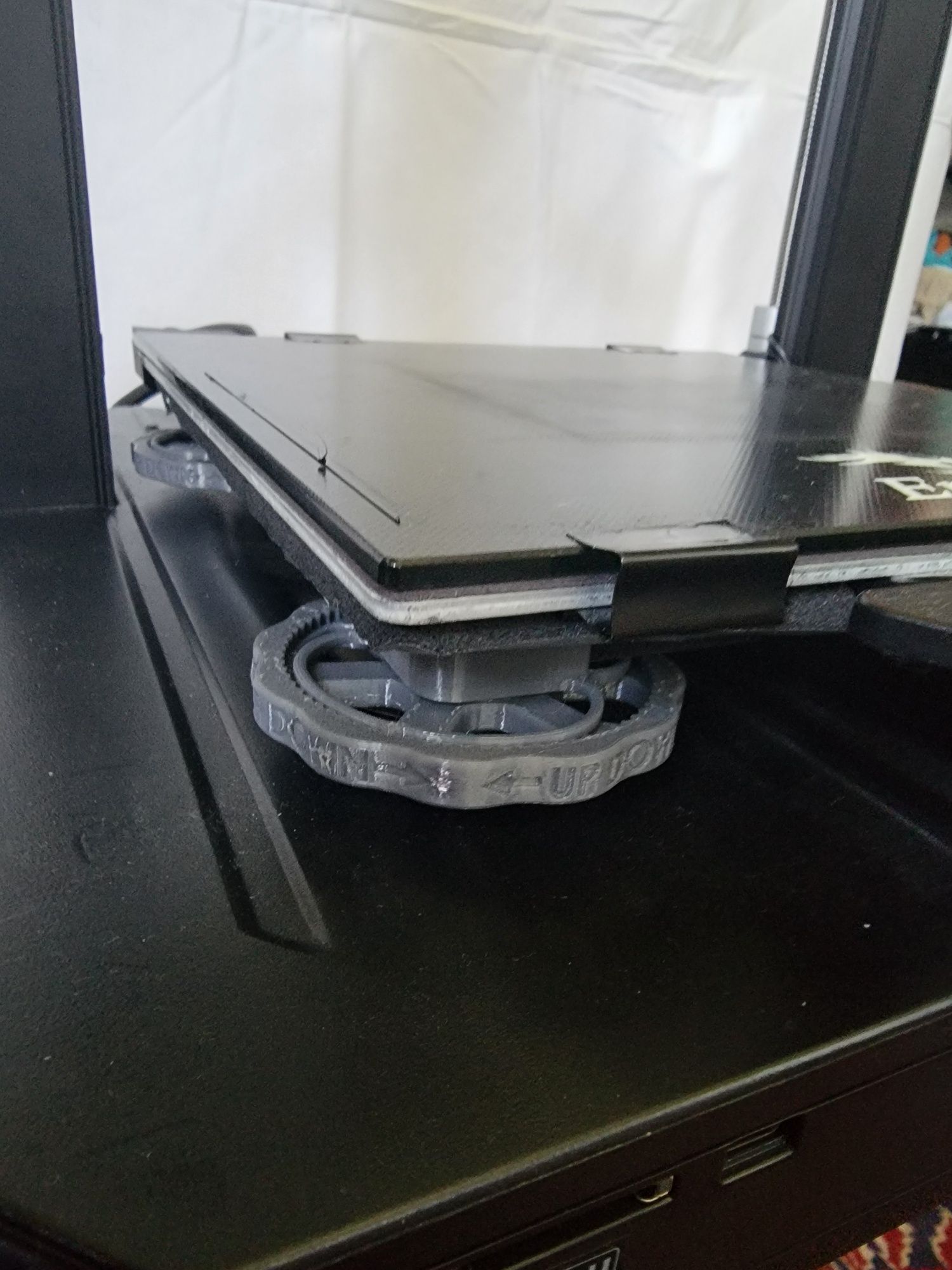 Продам Ender 3 S1 Pro