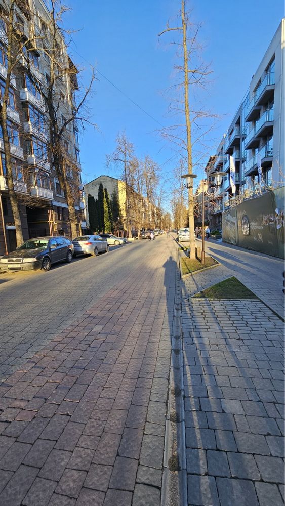 2 квмнатна в Парку Шевченка. Зданий будинок