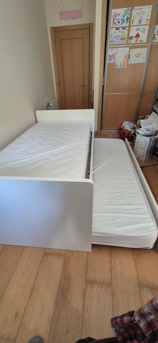Cama individual LasKasas com 2 colchões
