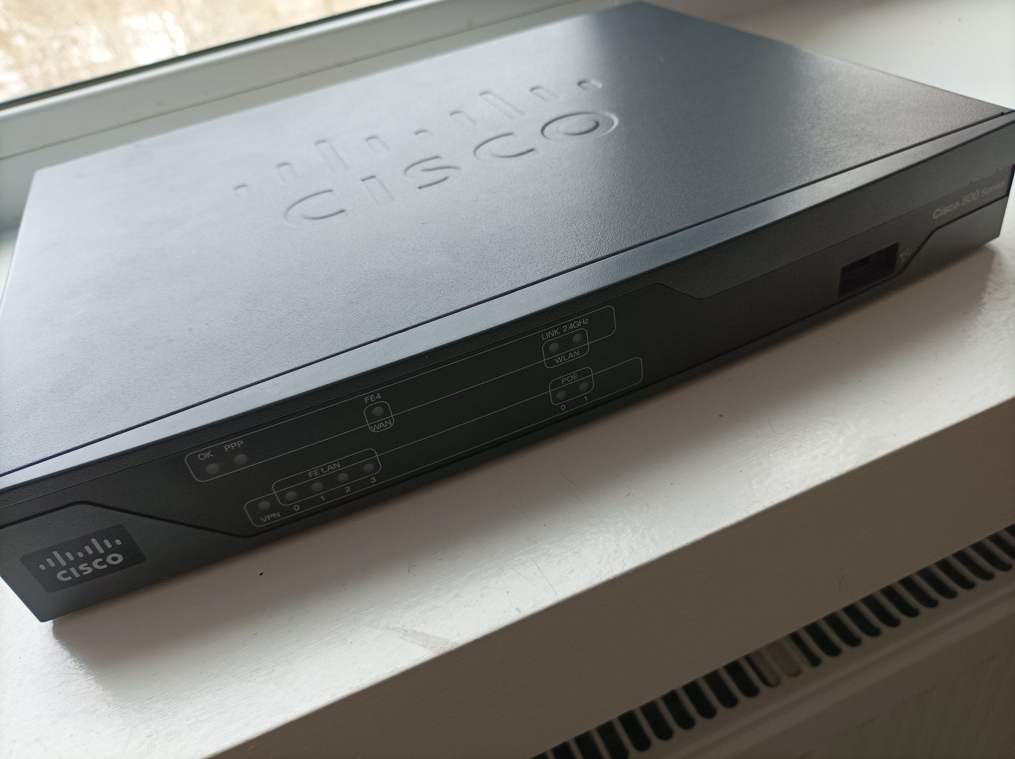 Маршрутизатор Cisco 881