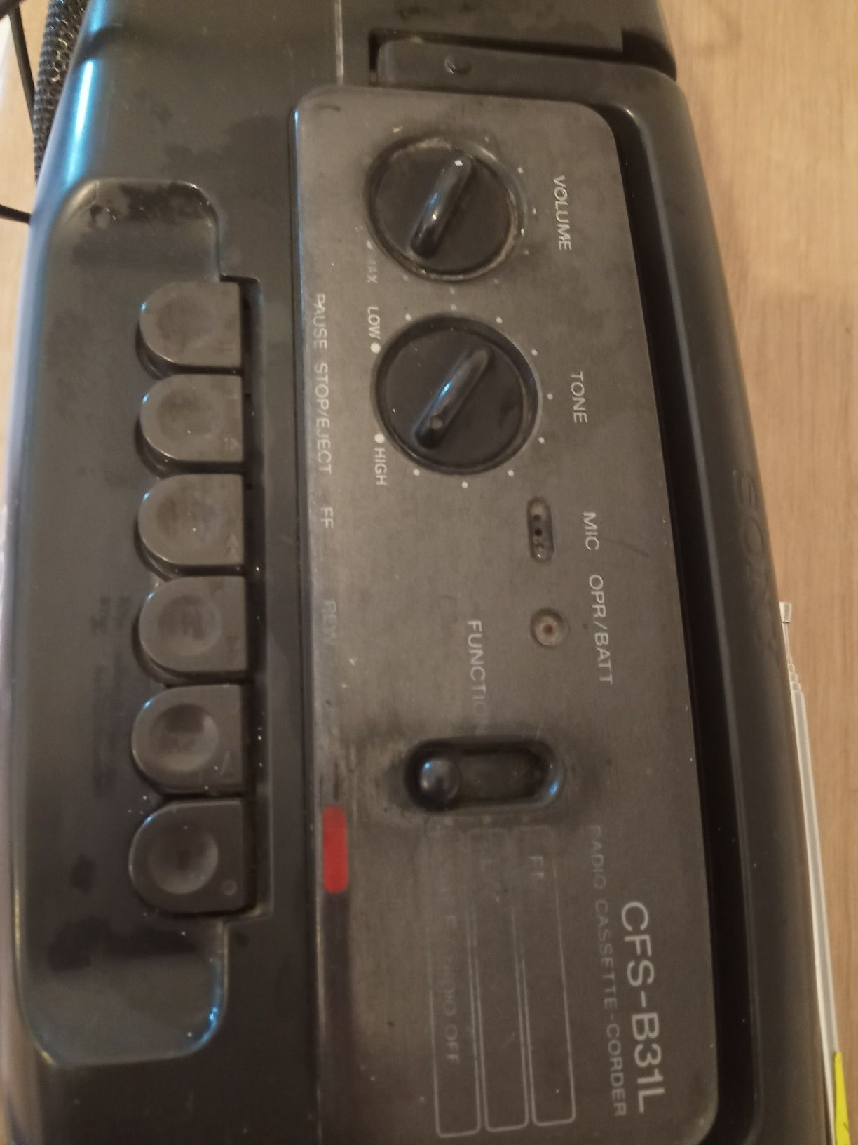Radiomagnetofon Sony  CFSB31L