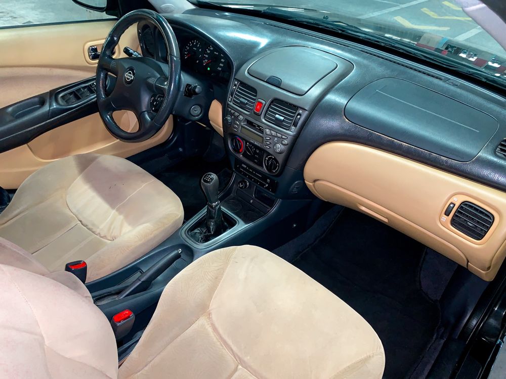 Nissan Almera Aceitamos Passaporte/CPLP/Titulo