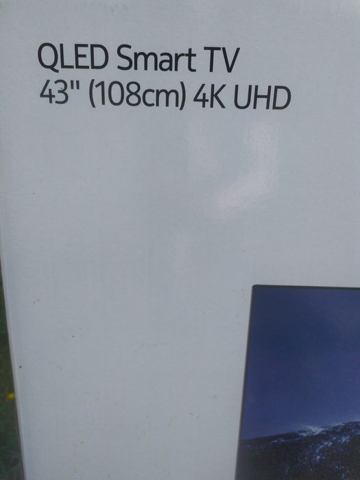 Телевізор Nokia QLED Smart TV 43" (108 см) 4K UHD .
