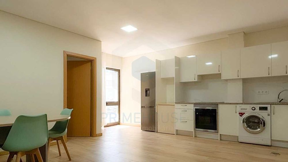 Apartamento + 2 T- 1   , 2 minutos da Praia da Rocha