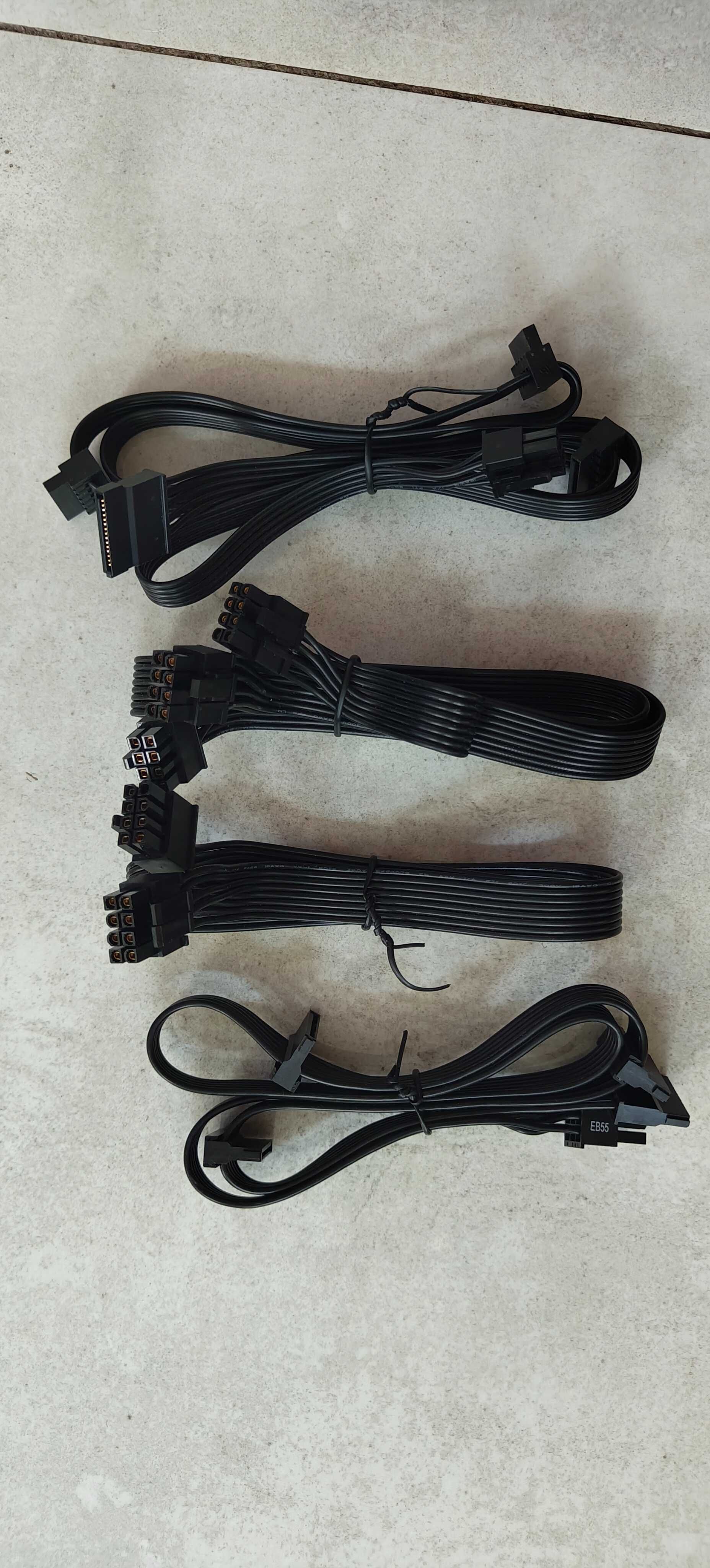 Kable do zasilacza modularnego  2x SATA, 1x 8-pin CPU, 1x 2x 8-pin GPU