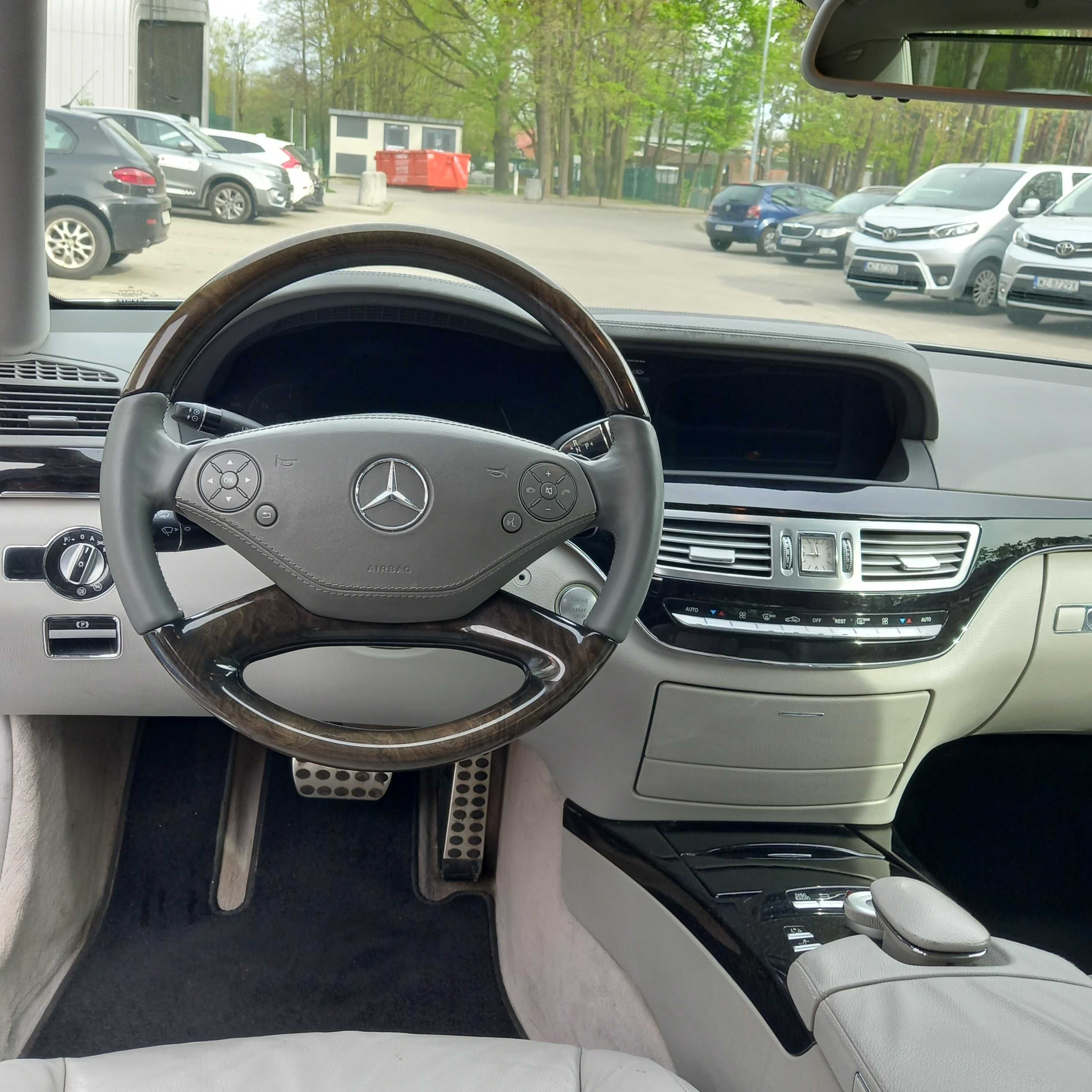 Mercedes S 350 super stan