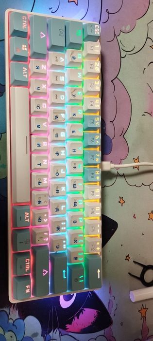 Продам комплект на ПК мишка + клава +навушники