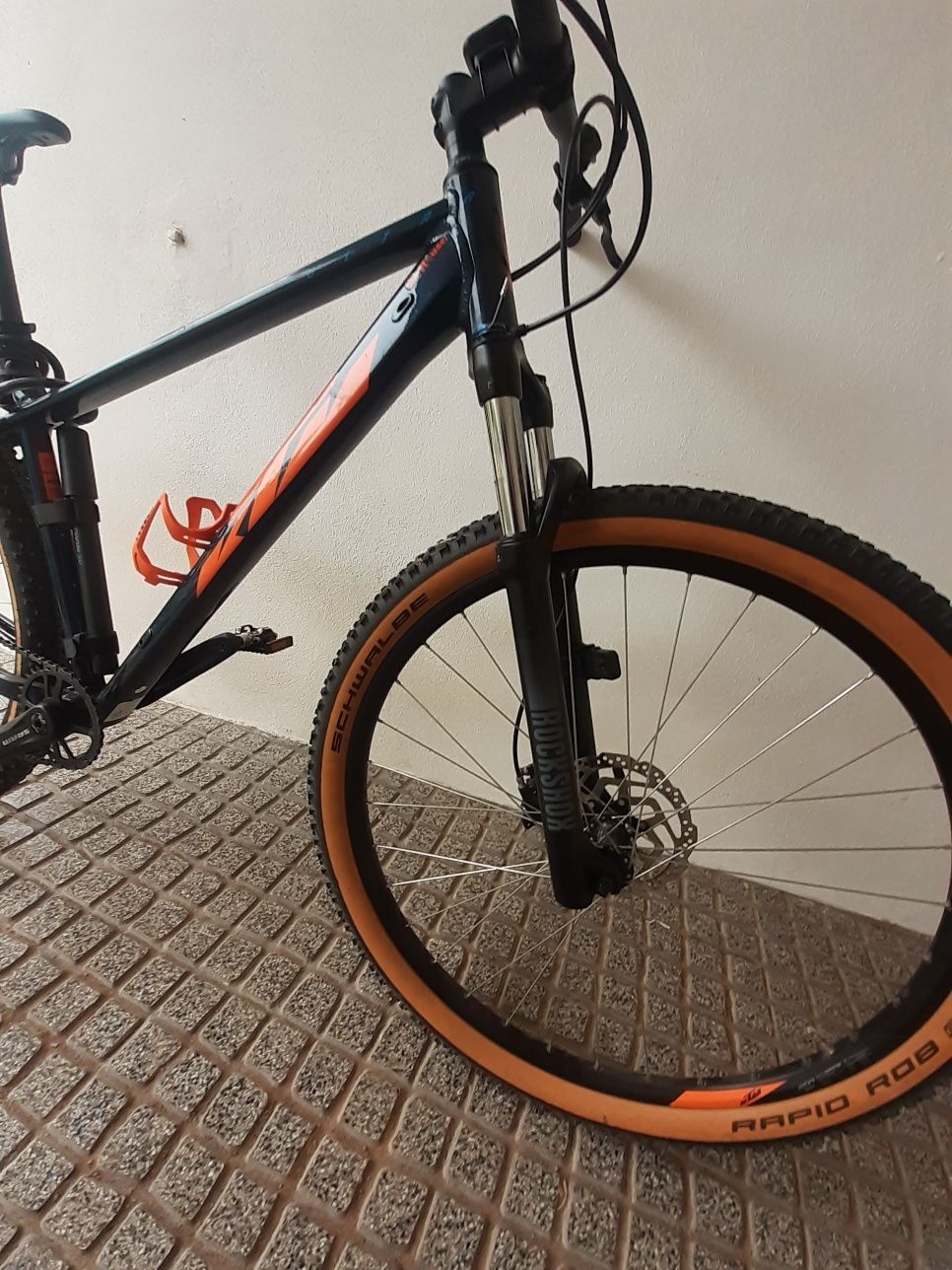 Bicicleta BTT KTM .