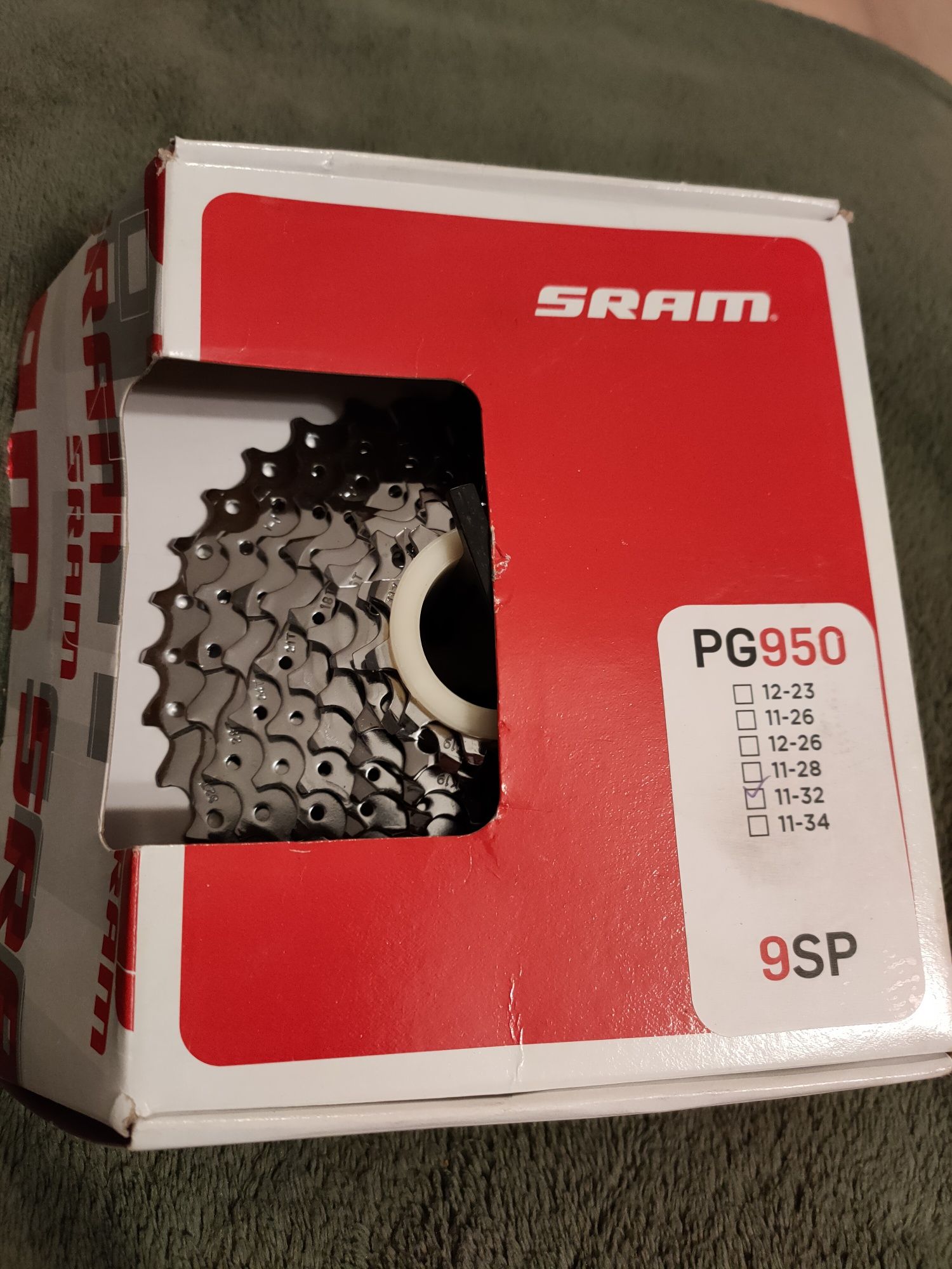 Nowa kaseta Sram PG950 9 speed 11-32