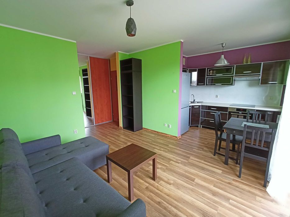 kawalerka 30 m² od grudnia – cisza, balkon, parking