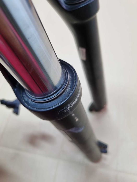 Amortyzator Rock Shox Tora 302, pod 26, 100mm