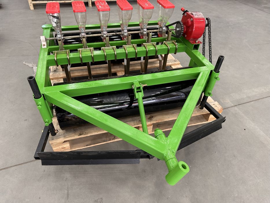 Сівалка овочева точного висіву на 6 рядків