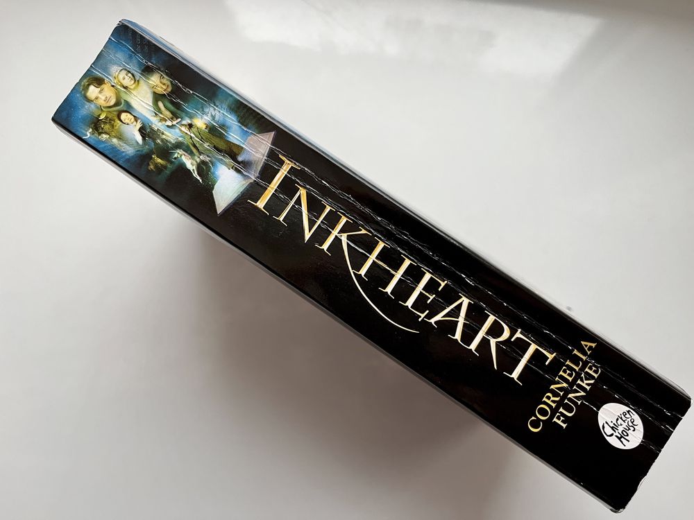 Книга «Inkheart» Cornelia Funke