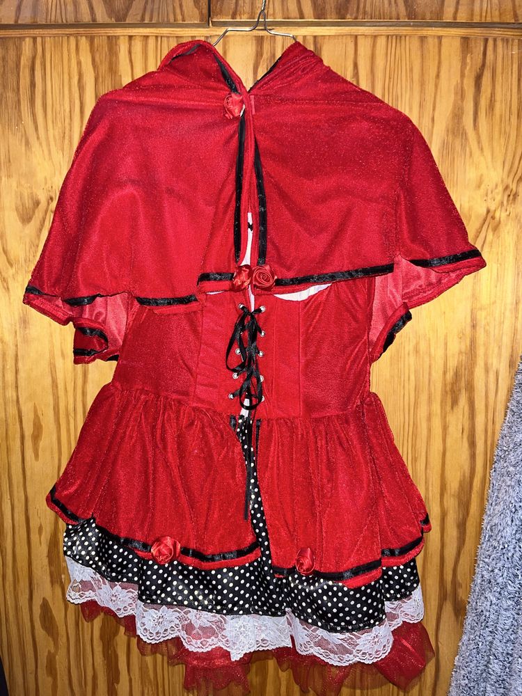 Fato de Capuchinho Vermelho