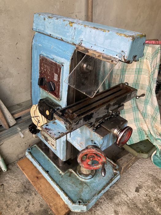 Фрезерний станок НГФ 110ш3