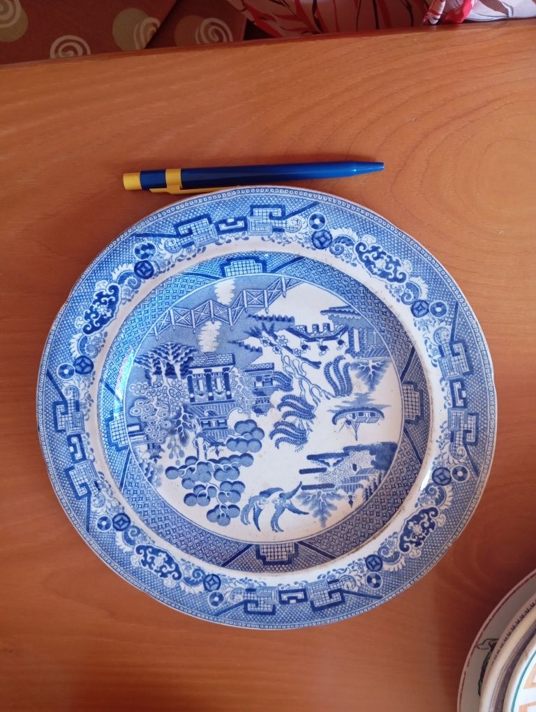 Pratos / bandeja antigos