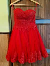 Czerwona suknia koronkowa, tiul r36