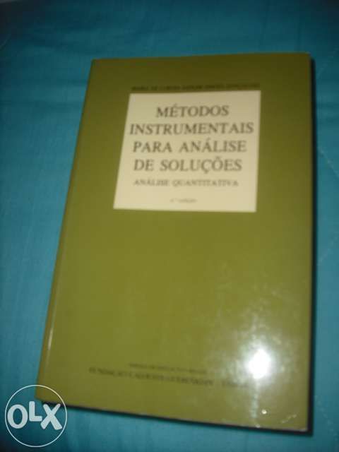 Livro universitário