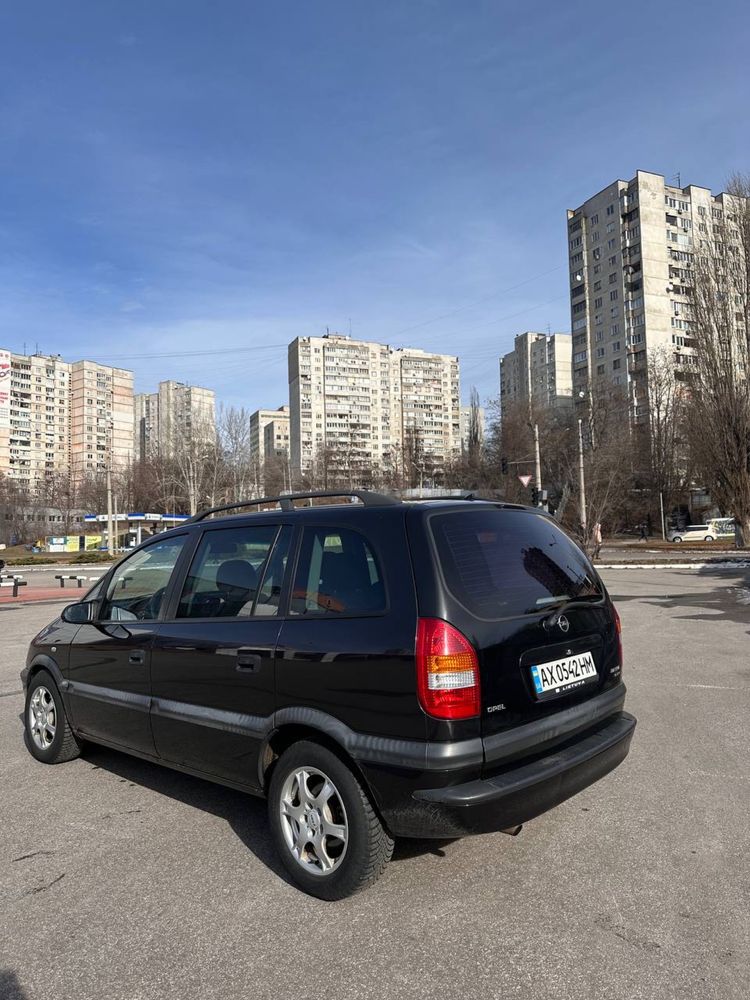 Opel Zafira 2000